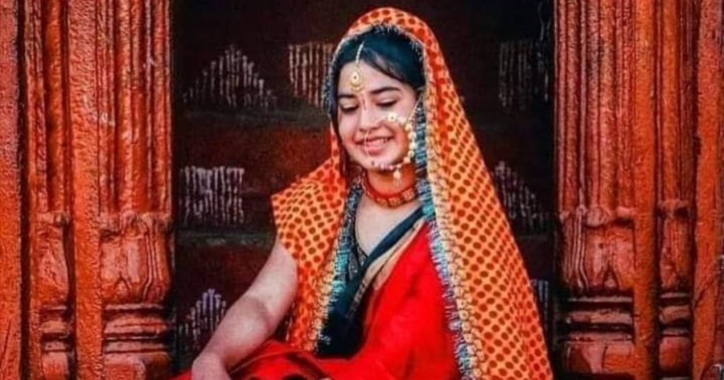 मेरी दुर्गा हरे गे गीत के बोल