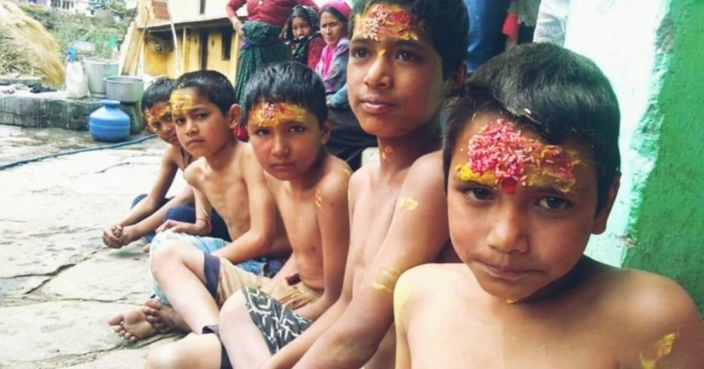 पहाड़ में बारिश के लिए बच्चें करते हैं इन देवी देवताओं की पूजा पहाड़ में बारिश के लिए बच्चें करते हैं इन देवी देवताओं की पूजा