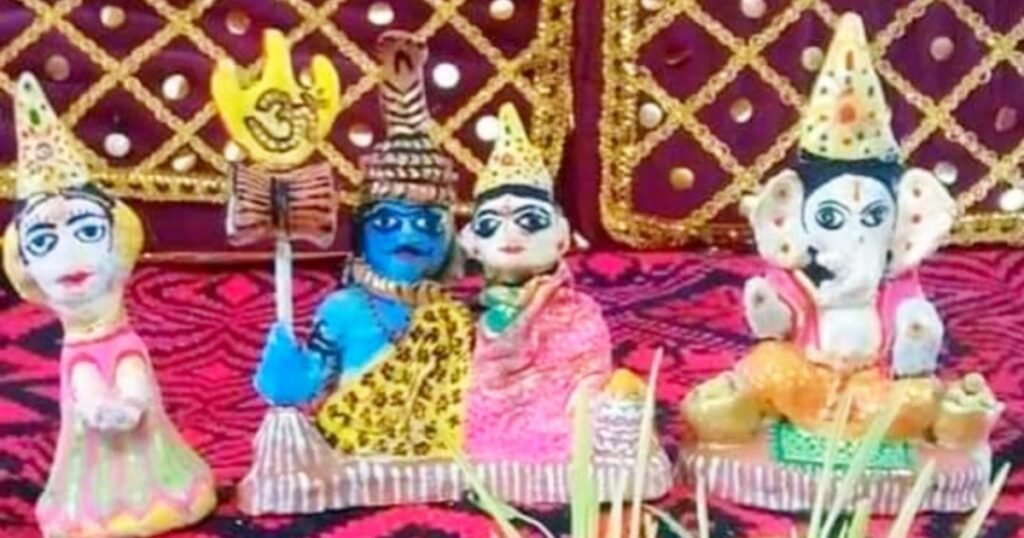 डिकर पूजा से पूर्ण होता है उत्तराखंड का हरेला त्यौहार !