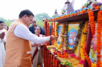 मुख्यमंत्री धामी ने मांडूवाला में सरस्वती विद्या मंदिर छात्रावास का शिलान्यास किया, शिक्षा में सुधार पर दिया जोर मुख्यमंत्री धामी ने मांडूवाला में सरस्वती विद्या मंदिर छात्रावास का शिलान्यास किया, शिक्षा में सुधार पर दिया जोर