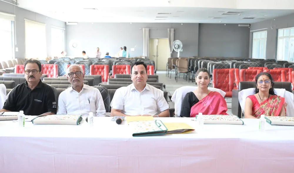 उत्तराखंड: सरकारी योजनाओं के प्रचार को सांस्कृतिक दलों का ऑडिशन शुरू, कलाकारों को मिलेगा मंच 1 उत्तराखंड: सरकारी योजनाओं के प्रचार को सांस्कृतिक दलों का ऑडिशन शुरू, कलाकारों को मिलेगा मंच