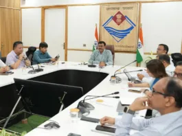 'विकसित भारत 2047' के लिए उत्तराखंड में 'विकसित ग्राम, शहर और जनपद' पर जोर: मुख्य सचिव आनंद बर्द्धन