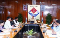 मुख्यमंत्री धामी ने स्वास्थ्य और आयुष सेवाओं में सुधार के दिए निर्देश