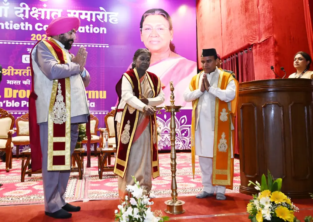 नैनीताल में राष्ट्रपति मुर्मु: शिक्षा को राष्ट्र विकास की नींव बताया; छात्रों से राष्ट्र निर्माण में योगदान देने का आह्वान 1 नैनीताल में राष्ट्रपति मुर्मु: शिक्षा को राष्ट्र विकास की नींव बताया; छात्रों से राष्ट्र निर्माण में योगदान देने का आह्वान